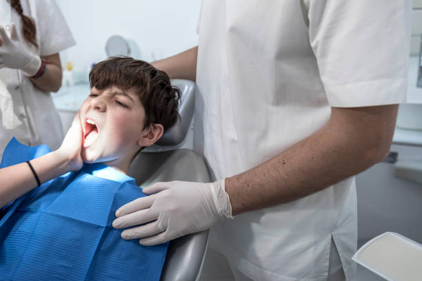 Best Emergency Dentist for Knocked-Out Tooth in Hydesville, CA